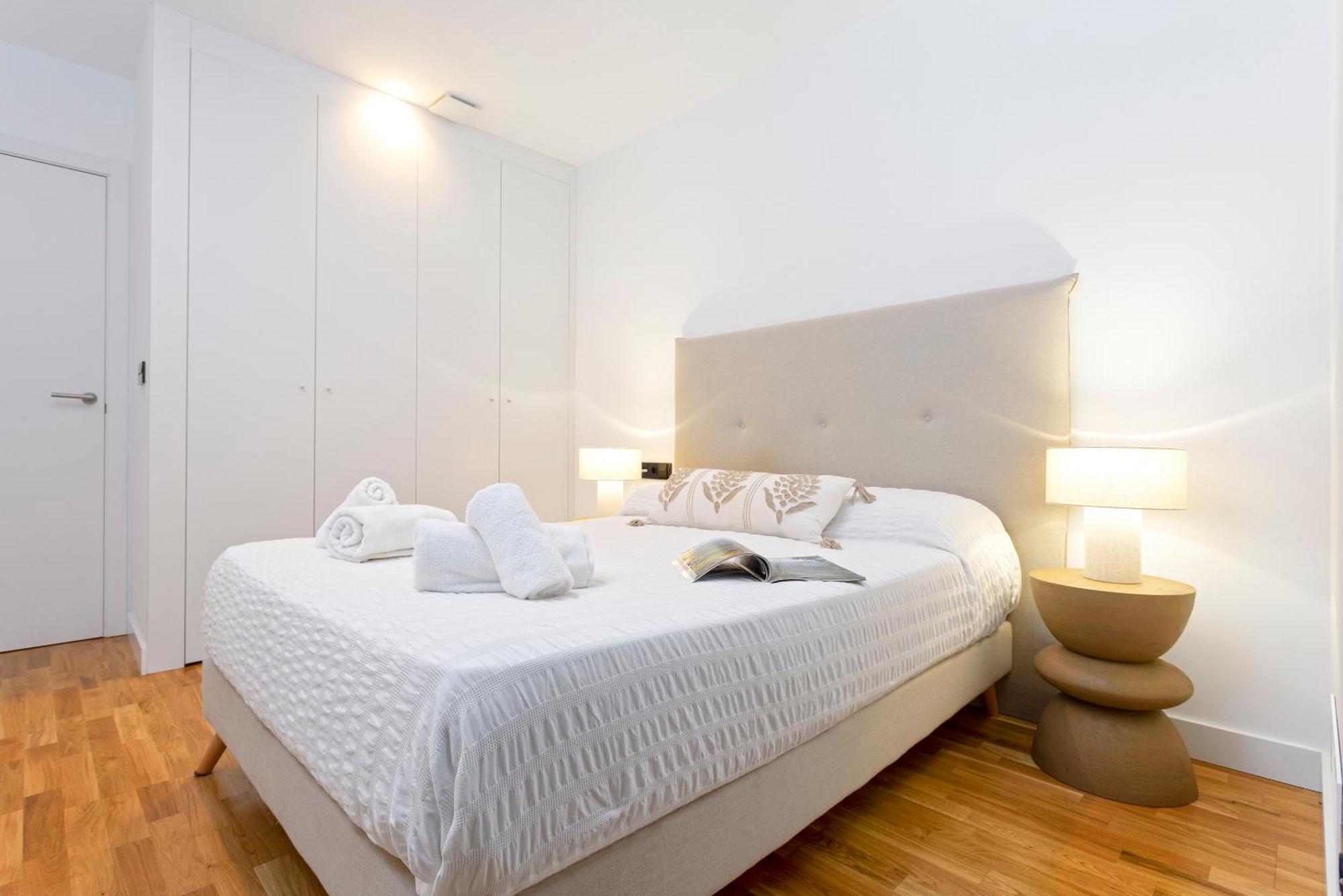 Malagueta Beach Front Luxury Apartment By Rent Me Μάλαγα Εξωτερικό φωτογραφία